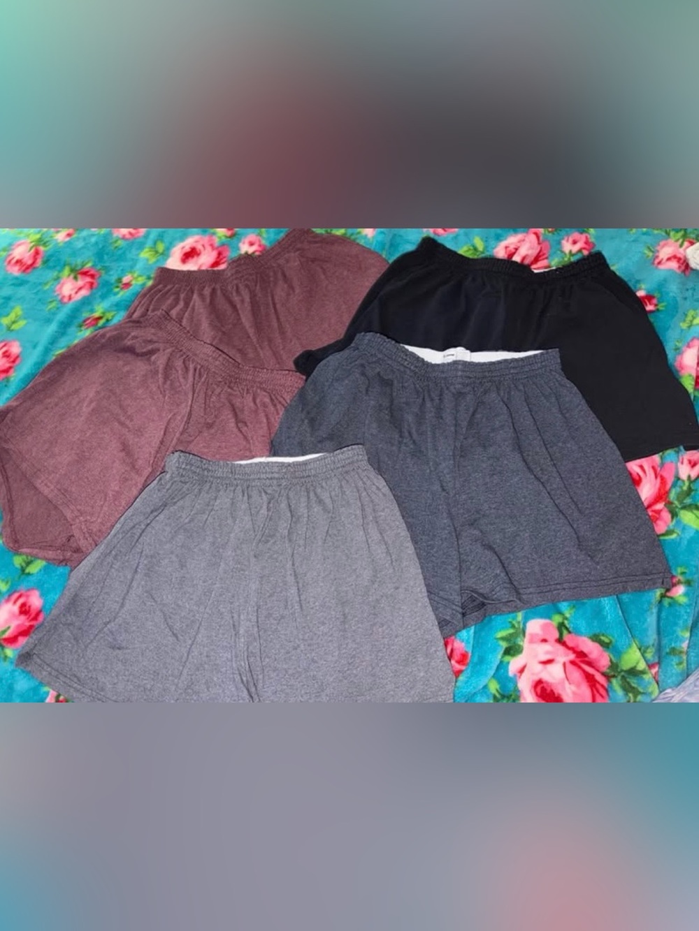Set of 6 soffe shorts XL- Multi Color Pack